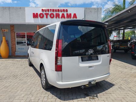 2023-Hyundai-Staria-22d-Executive-Auto_2