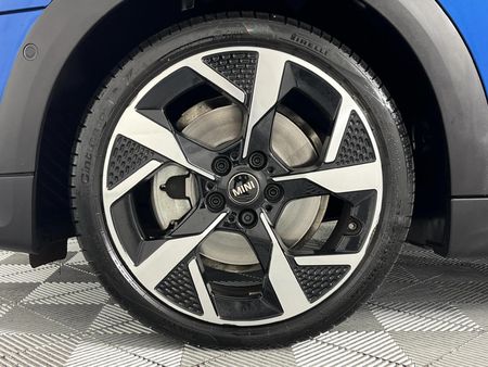 2024-MINI-Hatch-Cooper-S-Auto_3