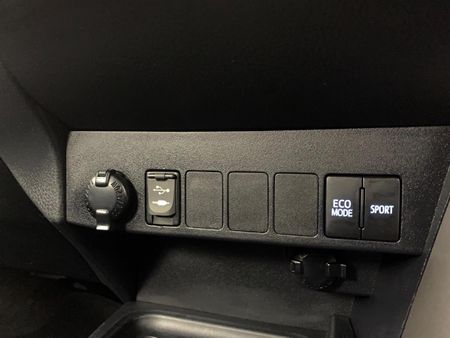 2019-Toyota-RAV4-20-GX-Auto_10