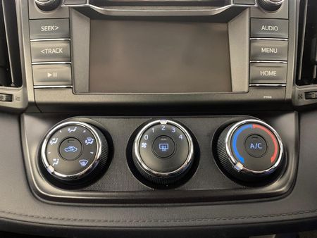 2019-Toyota-RAV4-20-GX-Auto_18