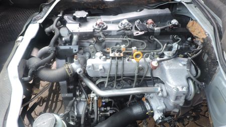 2019-Toyota-Quantum-2-TONE_11