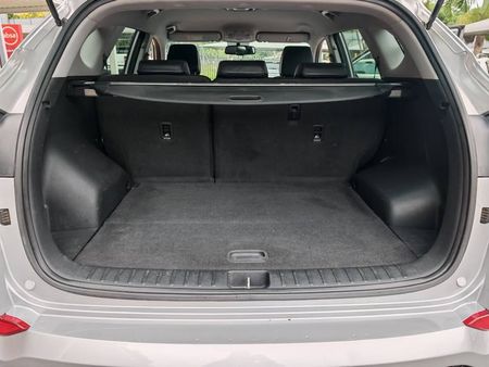 2016-Hyundai-Tucson-20-Premium-Auto_16