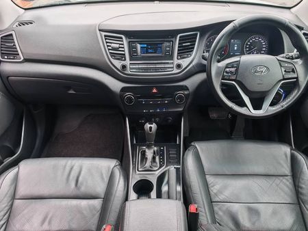 2016-Hyundai-Tucson-20-Premium-Auto_3