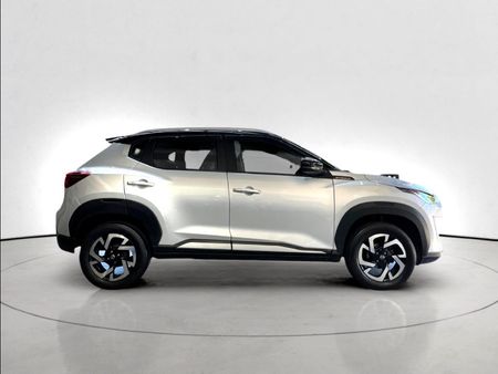 2023-Nissan-Magnite-10-Acenta_2