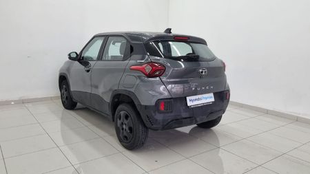 2025-TATA-Punch-12-Accomplished-Auto_23