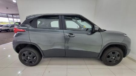2025-TATA-Punch-12-Accomplished-Auto_25