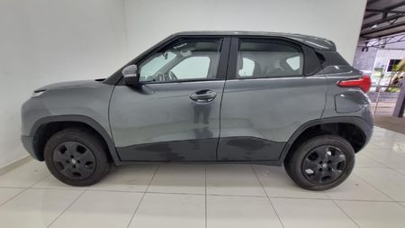2025-TATA-Punch-12-Accomplished-Auto_28