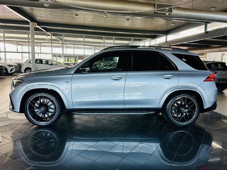 2025-Mercedes-AMG-GLE-AMG-53-4Matic_11