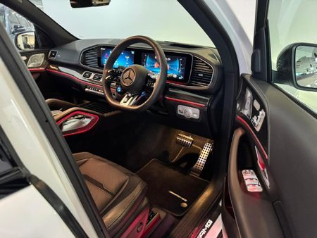 2026-Mercedes-AMG-GLE-AMG-53-4Matic_12