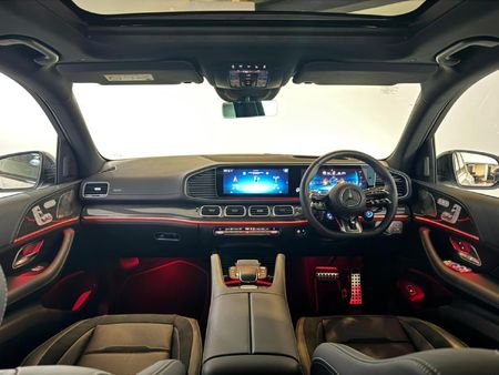 2026-Mercedes-AMG-GLE-AMG-53-4Matic_17