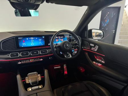 2026-Mercedes-AMG-GLE-AMG-53-4Matic_19