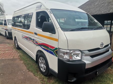 Used Toyota Quantum 16 seat Minibus for sale in Gauteng - Cars.co.za ...