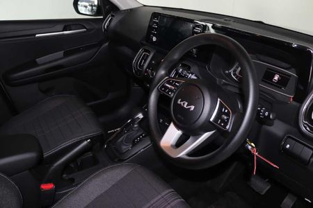 2026-Kia-Sonet-15-LS-Auto_7