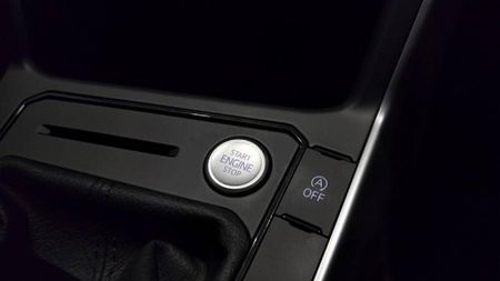 2026-Volkswagen-Polo-10-TSI-Life-Auto_2