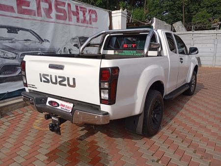 2019-Isuzu-D-Max-KB-300-Auto-Extended-Cab-Diesel-Automatic_5