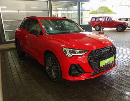 2025-Audi-Q3-20-TFSI-quattro-Auto-S-Line-40-TFSI_5