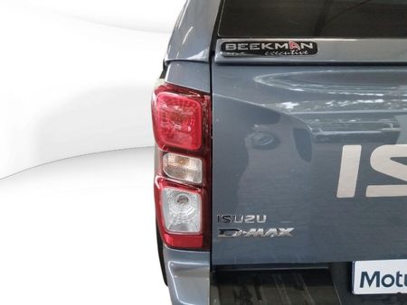 2026-Isuzu-D-Max-19-DDI-HR-LS-Auto-Double-Cab_16
