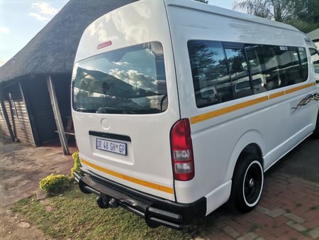 Used Toyota Quantum 16 SEAT MINIBUS for sale in Gauteng - Cars.co.za ...