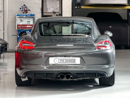 2015-Porsche-Cayman-GTS-Auto_4