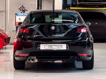 2006-Alfa-Romeo-GT-32-V6-Distinctive_4