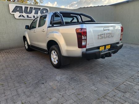 2016-Isuzu-KB-250-D-Teq-LE-Double-Cab_13