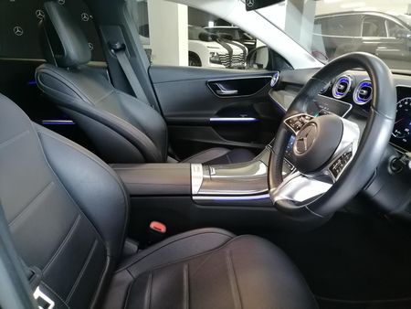 2022-Mercedes-Benz-C-Class-C-200-Auto_13