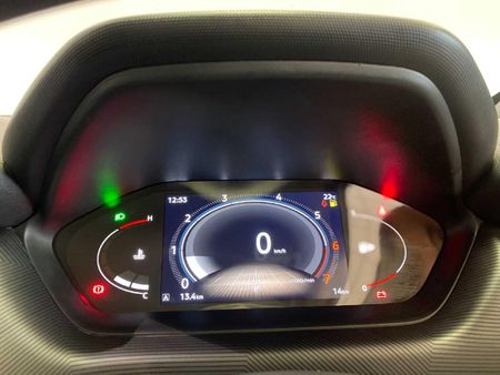 2026-Nissan-Magnite-10T-Acenta-Auto_15
