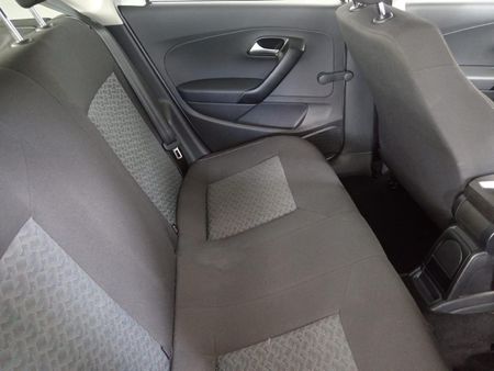 2025-Volkswagen-Polo-Vivo-14-Life_13