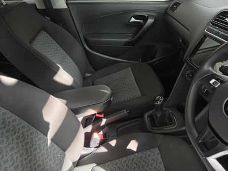 2025-Volkswagen-Polo-Vivo-14-Life_15