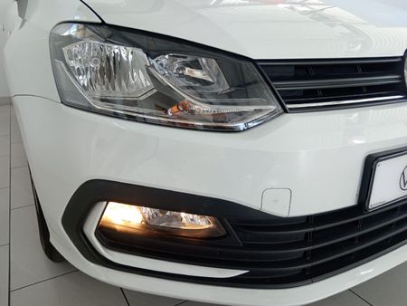 2025-Volkswagen-Polo-Vivo-14-Life_17