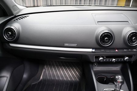 2020-Audi-A3-Sedan-10-TFSI-Auto-30-TFSI_11