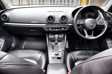 2020-Audi-A3-Sedan-10-TFSI-Auto-30-TFSI_6