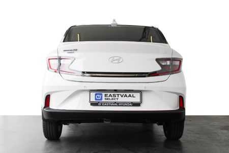 2025-Hyundai-Grand-i10-12-Fluid-Sedan_5