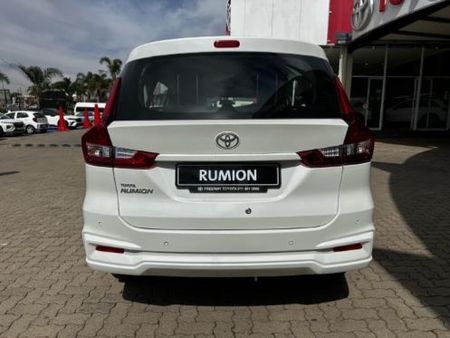 2026-Toyota-Rumion-15-S_4
