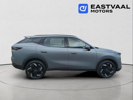 2026-Omoda-C7-16T-Luxury_2