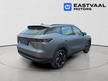 2026-Omoda-C7-16T-Luxury_3