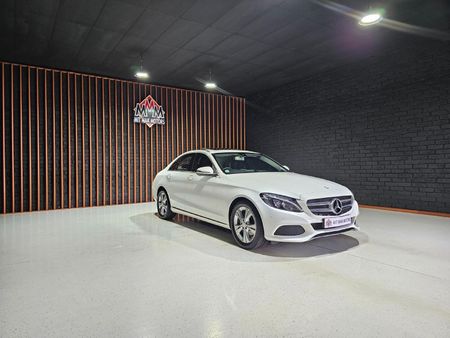 2017-Mercedes-Benz-C-Class-C-180-Avantgarde-Auto_2