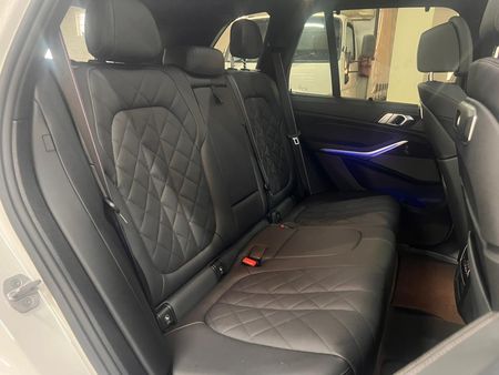 2025-BMW-X5-xDrive30d-M-Sport_9