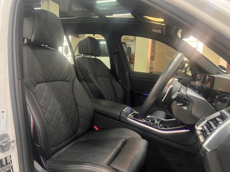 2025-BMW-X5-xDrive30d-M-Sport_14