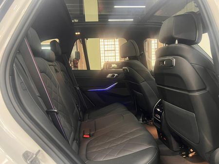 2025-BMW-X5-xDrive30d-M-Sport_7
