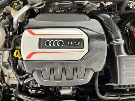 2021-Audi-TT-S-Coupe-quattro-Auto-228kW_11