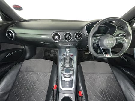 2021-Audi-TT-S-Coupe-quattro-Auto-228kW_1