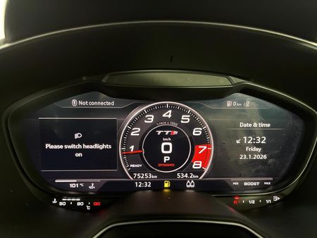 2021-Audi-TT-S-Coupe-quattro-Auto-228kW_2