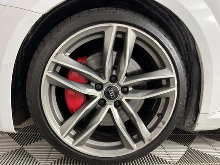 2021-Audi-TT-S-Coupe-quattro-Auto-228kW_3