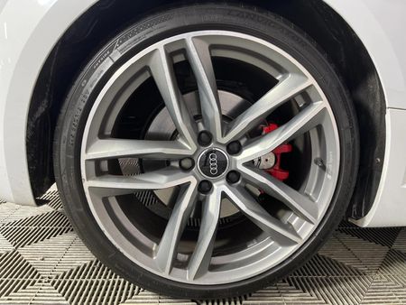 2021-Audi-TT-S-Coupe-quattro-Auto-228kW_6