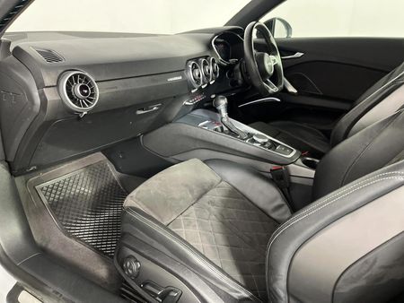 2021-Audi-TT-S-Coupe-quattro-Auto-228kW_7