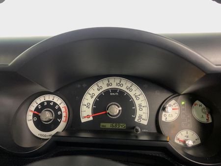 2011-Toyota-FJ-Cruiser-40-V6-Trail-Cruiser_15