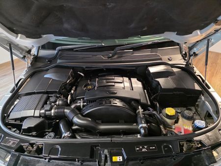 2015-Land-Rover-Discovery-4-30-TD-SD-V6-SE_11