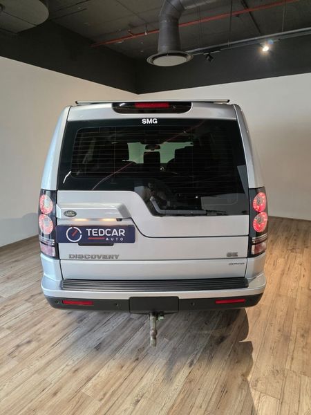 2015-Land-Rover-Discovery-4-30-TD-SD-V6-SE_4