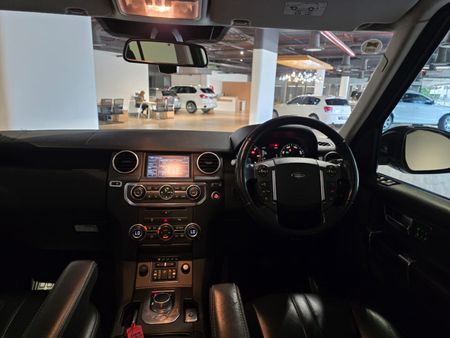 2015-Land-Rover-Discovery-4-30-TD-SD-V6-SE_8